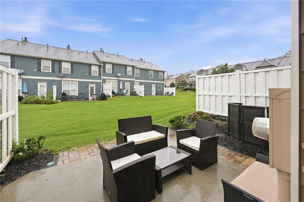 7811315 Property Photo 18