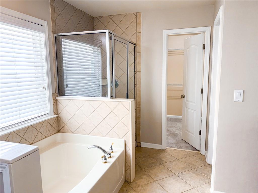 5415 Falls Landing Drive Property Photo 17