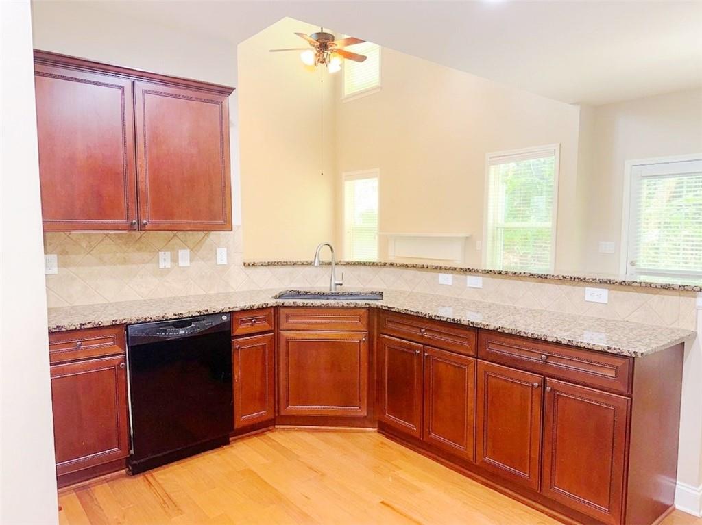 5415 Falls Landing Drive Property Photo 27