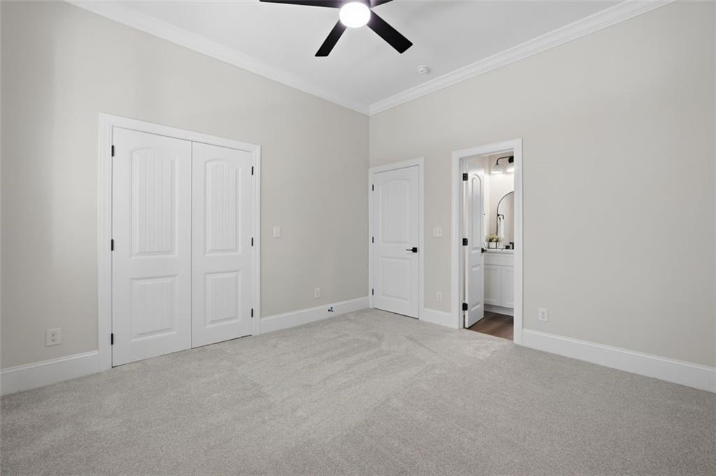 2107 E Haven Drive Ne Property Photo 20