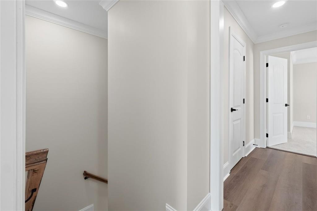 2107 E Haven Drive Ne Property Photo 27