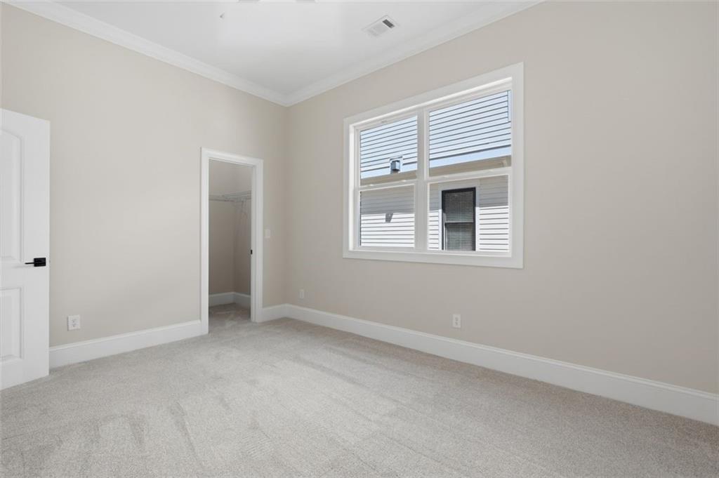 2107 E Haven Drive Ne Property Photo 30