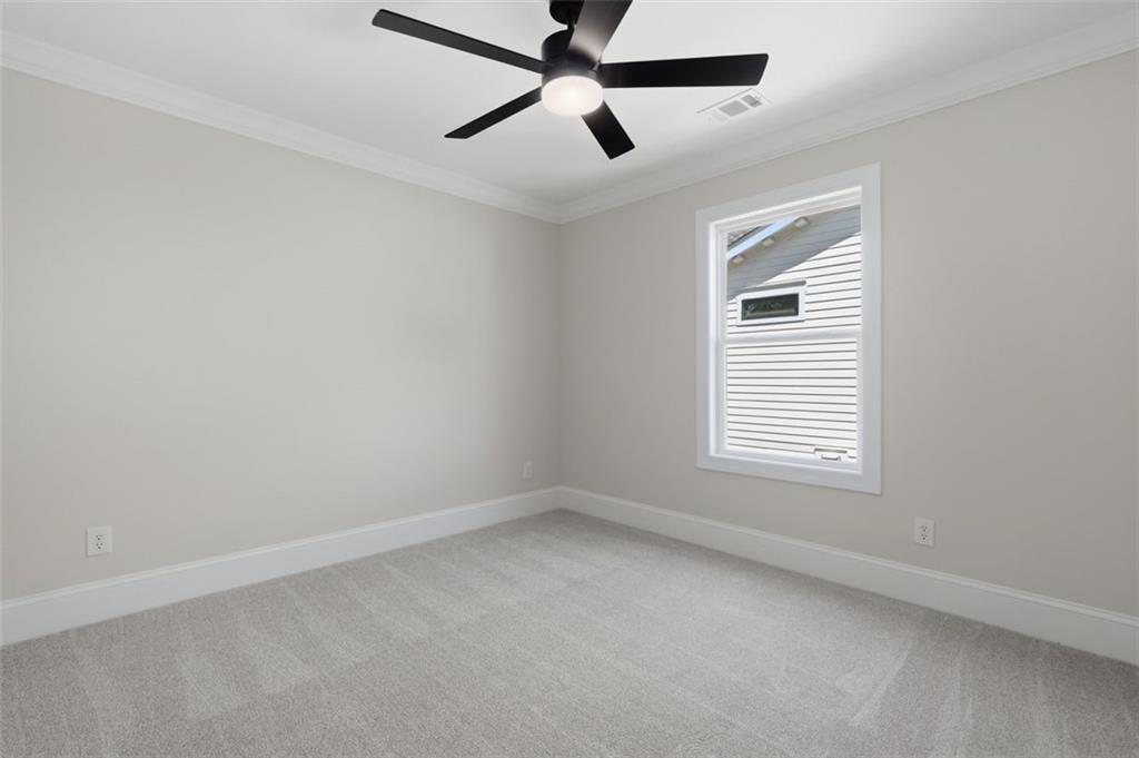 2107 E Haven Drive Ne Property Photo 33