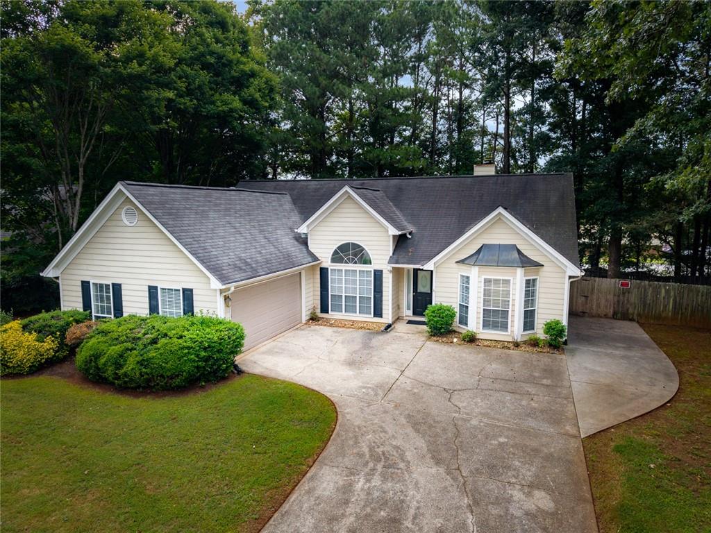 680 Trellis Pond Court Property Photo 1