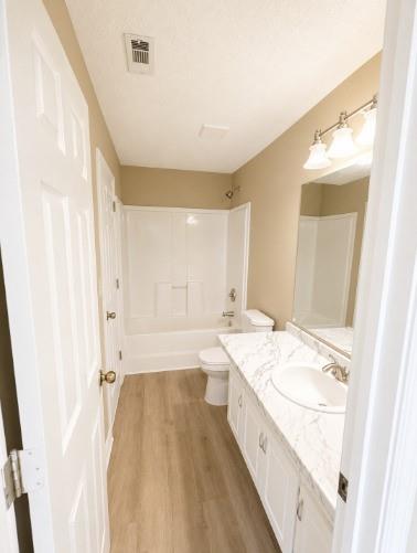5706 Hidden Brook Circle Property Photo 10