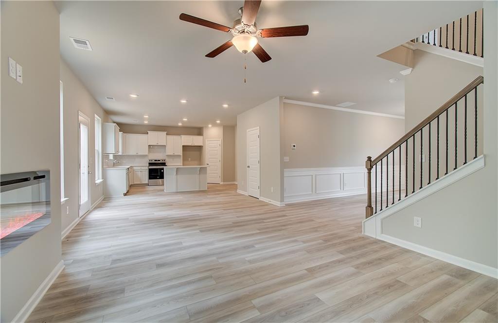 1152 Bodega Loop Property Photo 9