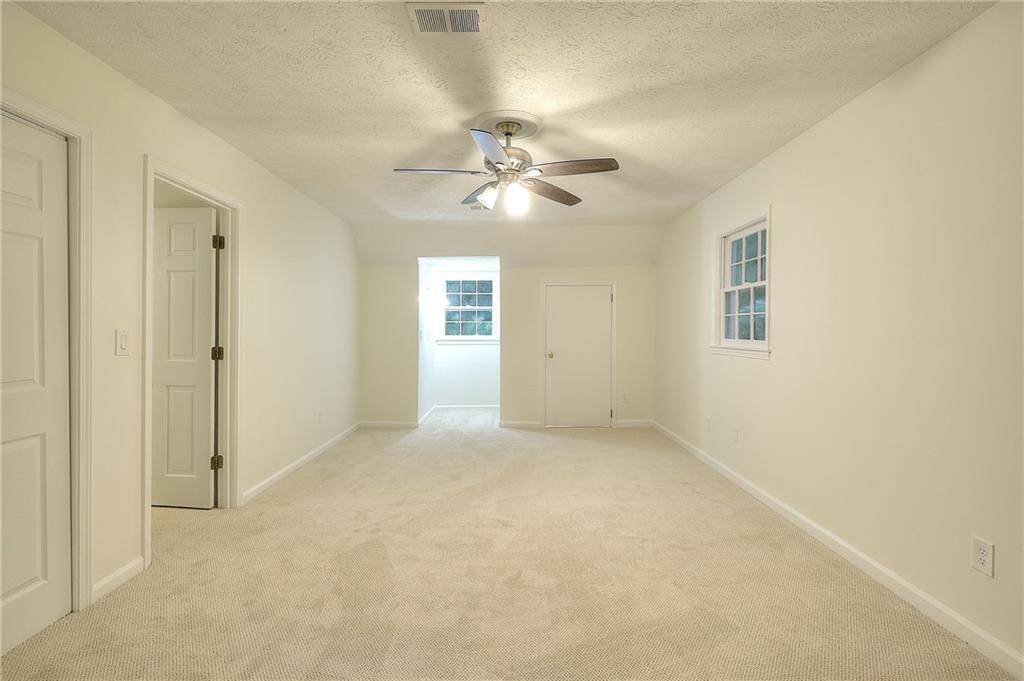 66 Lockring Drive Property Photo 13