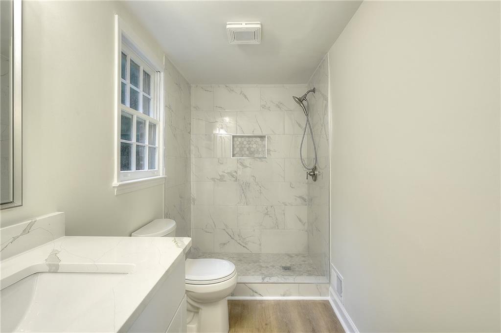 66 Lockring Drive Property Photo 14
