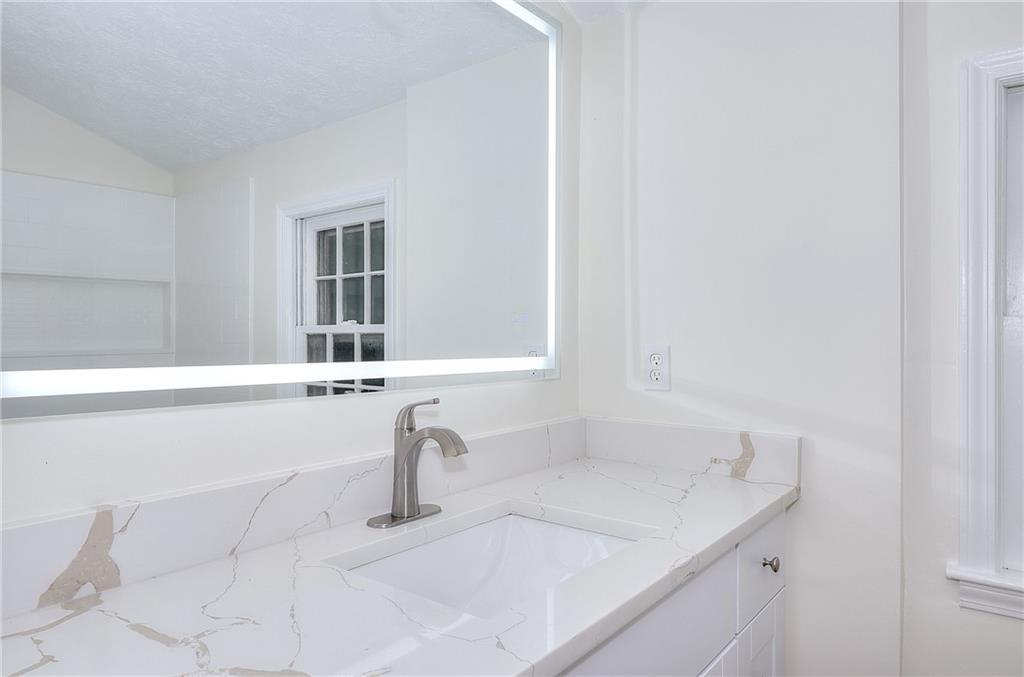 66 Lockring Drive Property Photo 20