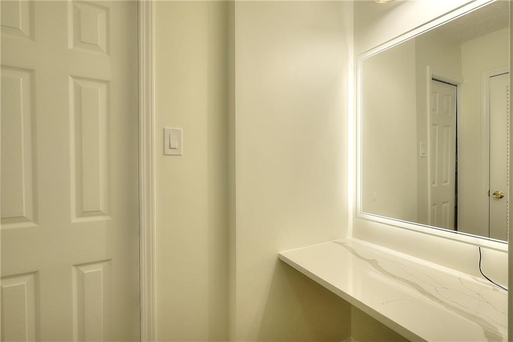 66 Lockring Drive Property Photo 21