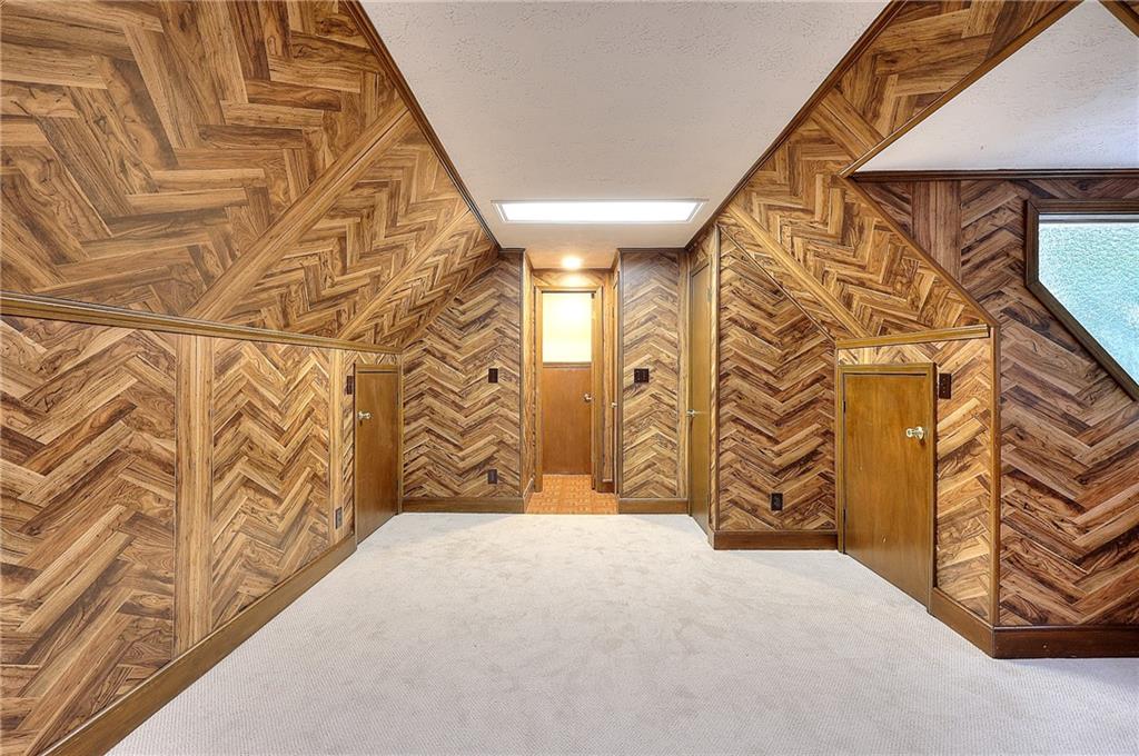 66 Lockring Drive Property Photo 33
