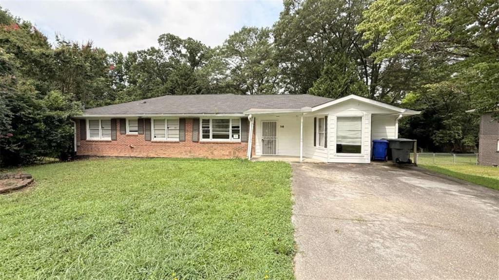 748 Greenhill Drive Property Photo 1