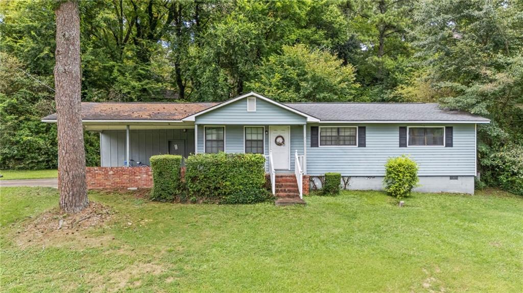 111 Friar Tuck Road Ne Property Photo 1