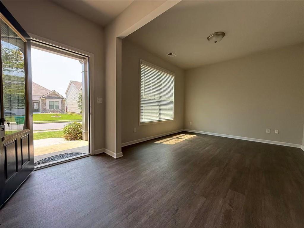 173 Wayside Terrace Property Photo 3