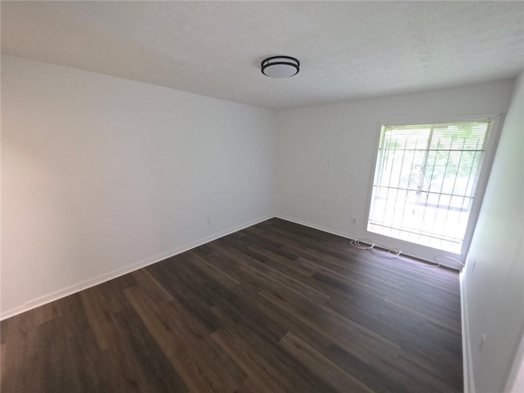 3183 Nectarine Circle Property Photo 6