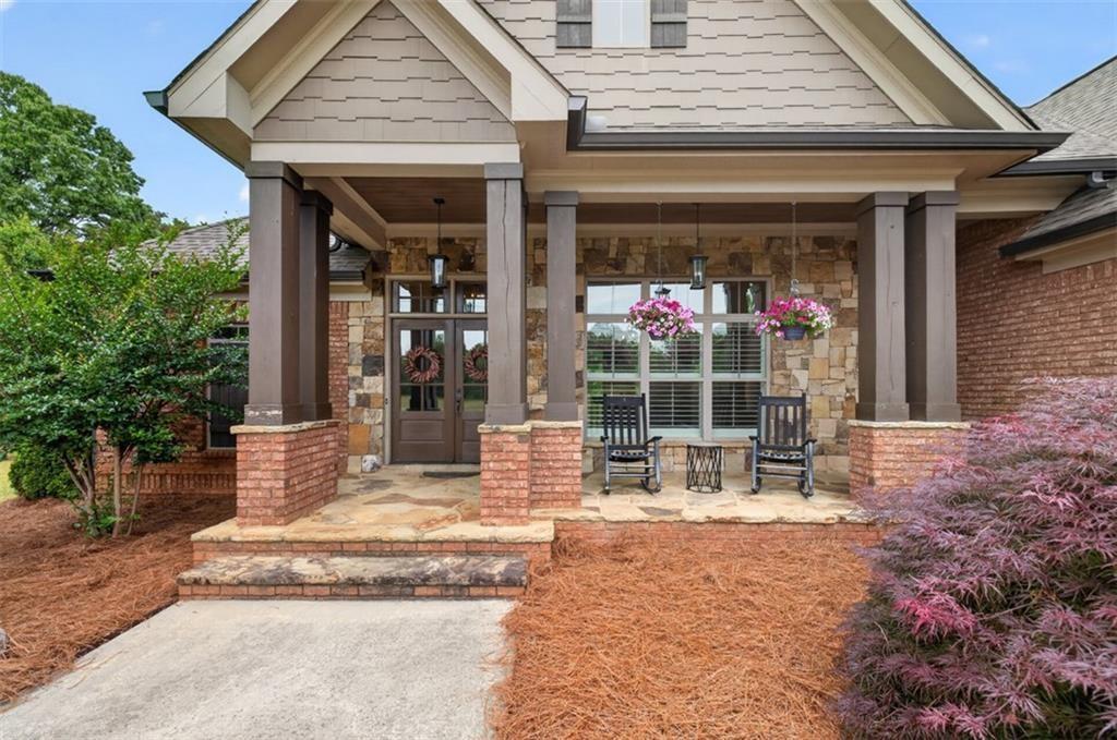 436 Thunder Road Property Photo 2
