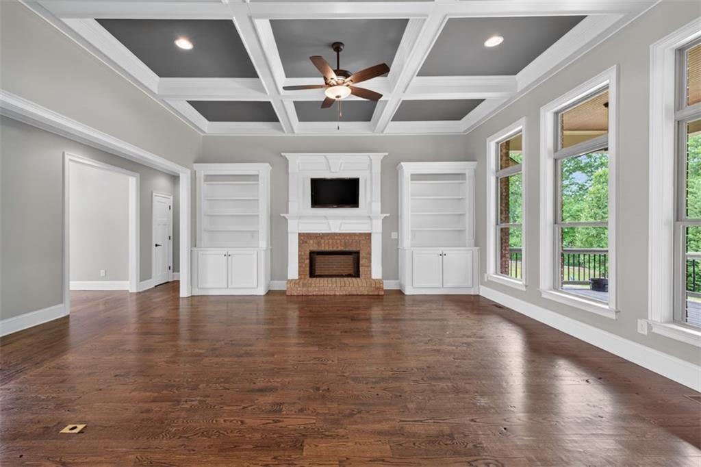 436 Thunder Road Property Photo 10