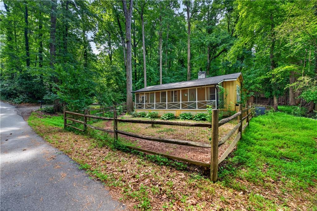 130 Chestnut Street Property Photo 1