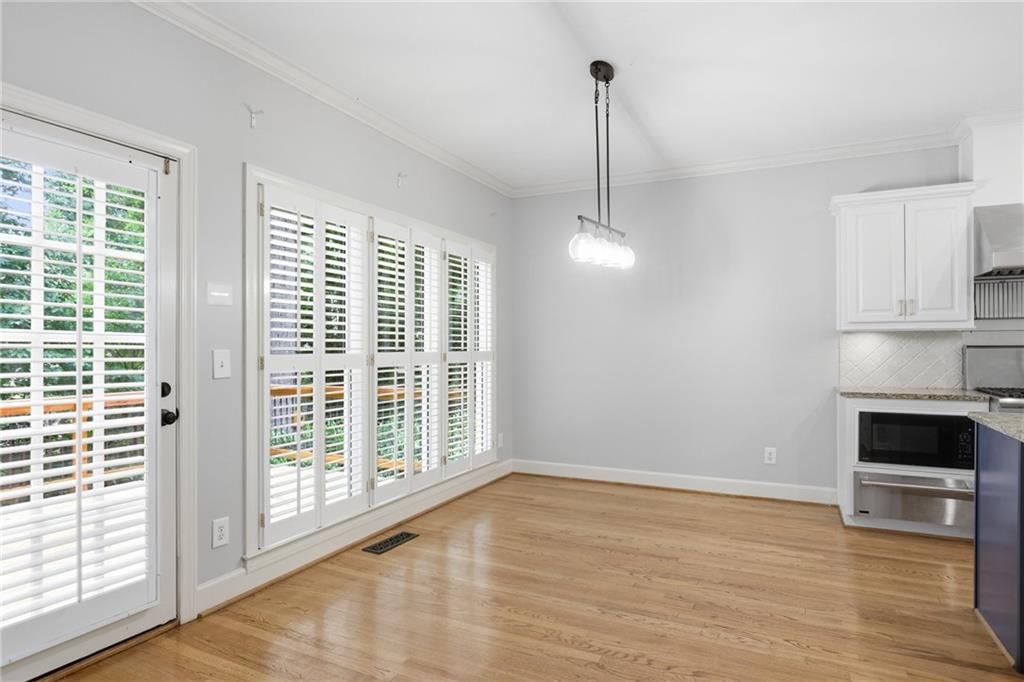 4563 Fountain Drive Property Photo 8