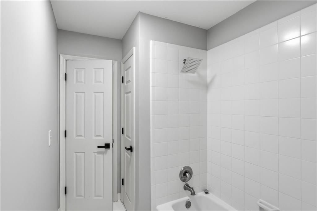 4563 Fountain Drive Property Photo 19