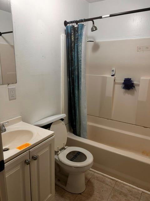 2742 Camp Road Property Photo 8