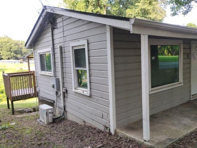 2742 Camp Road Property Photo 14