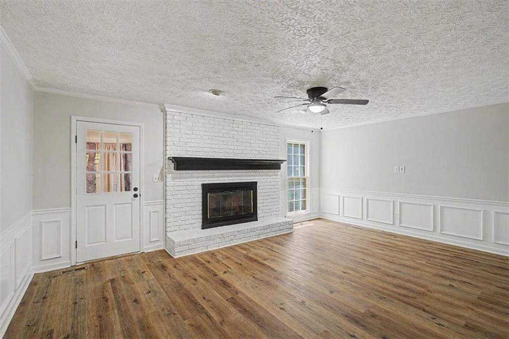 3947 Camrose Place Property Photo 15