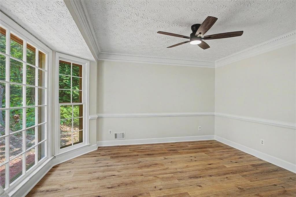3947 Camrose Place Property Photo 17