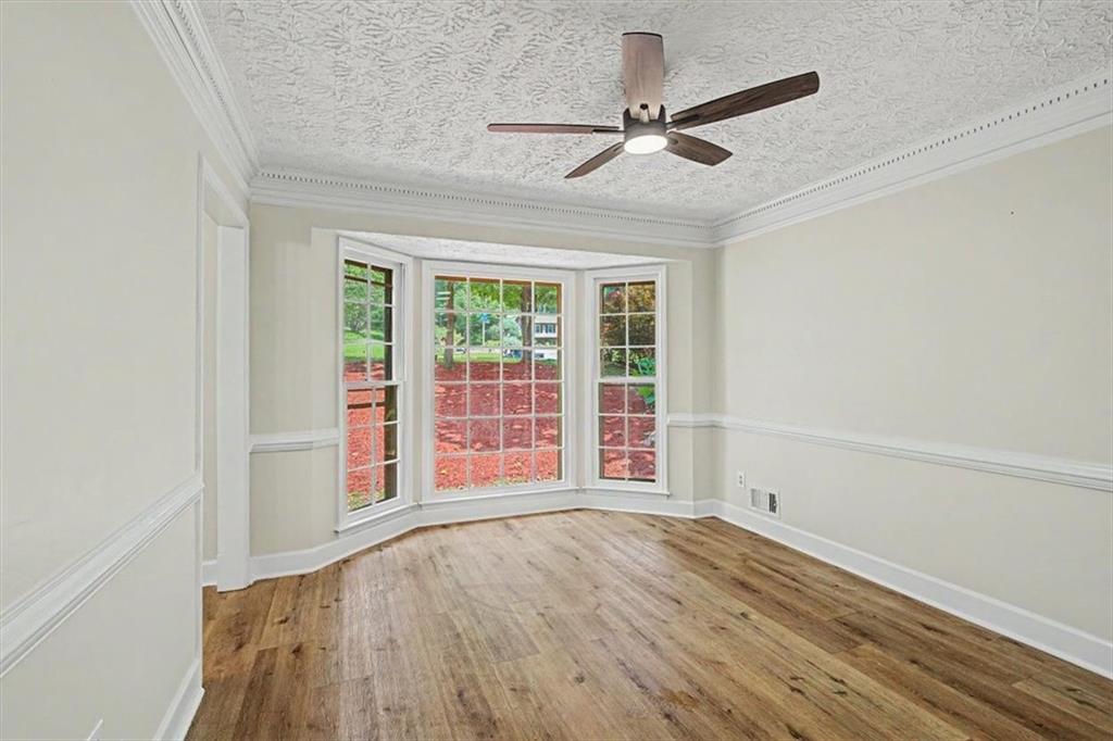 3947 Camrose Place Property Photo 18