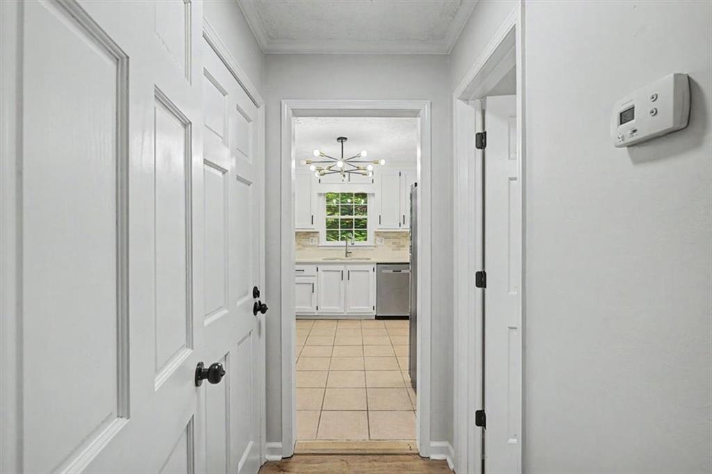 3947 Camrose Place Property Photo 27
