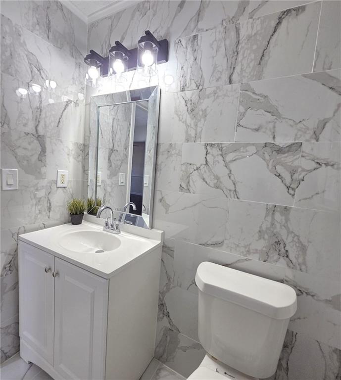 3947 Camrose Place Property Photo 33