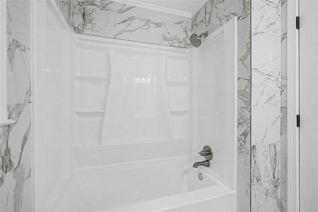 3947 Camrose Place Property Photo 41
