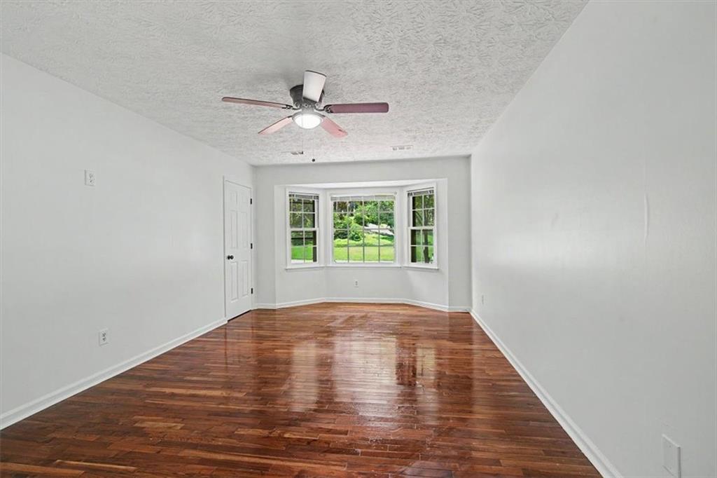 3947 Camrose Place Property Photo 42