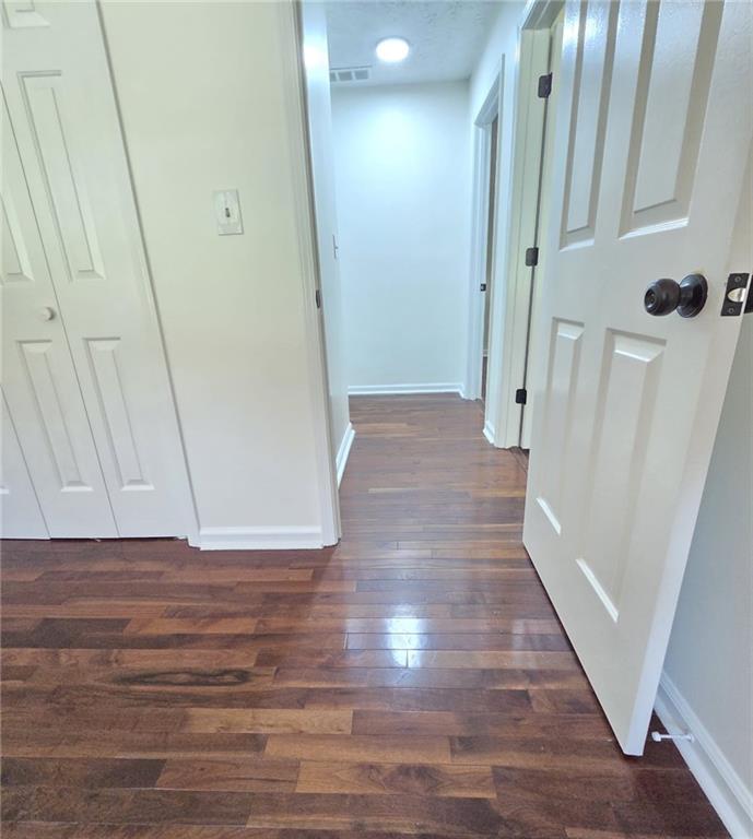 3947 Camrose Place Property Photo 43