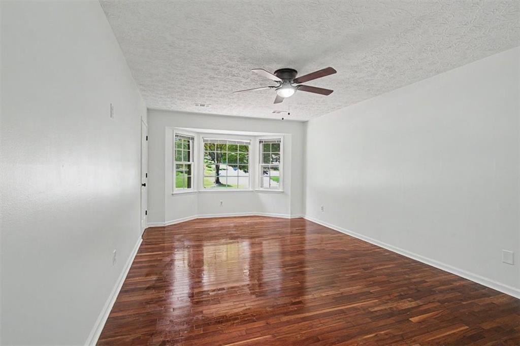 3947 Camrose Place Property Photo 47