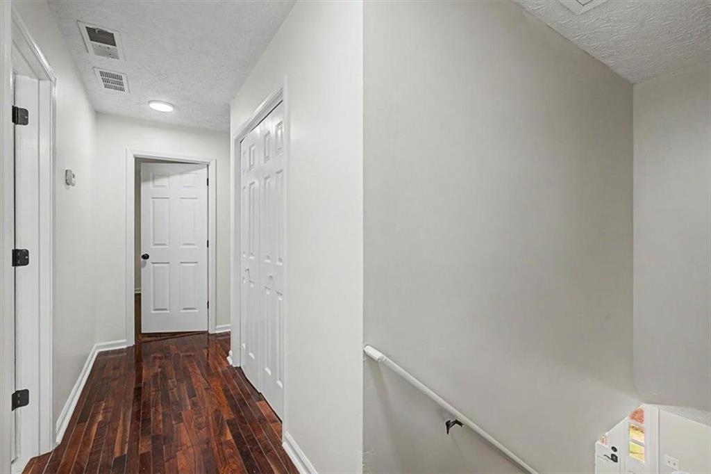 3947 Camrose Place Property Photo 48