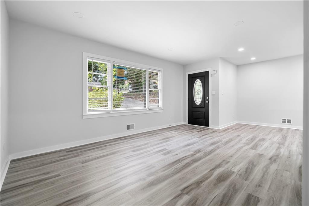 2860 Reveille Circle Se Property Photo 4