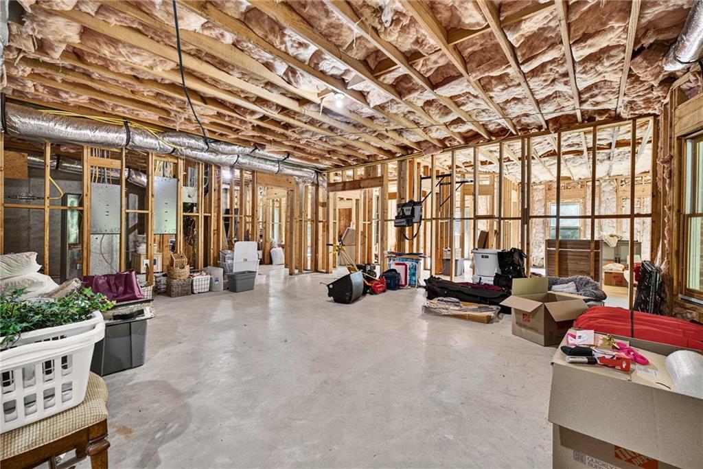 302 Moss Court Property Photo 45