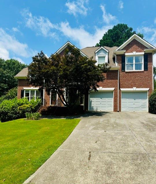 811 Valley Drive Property Photo 1