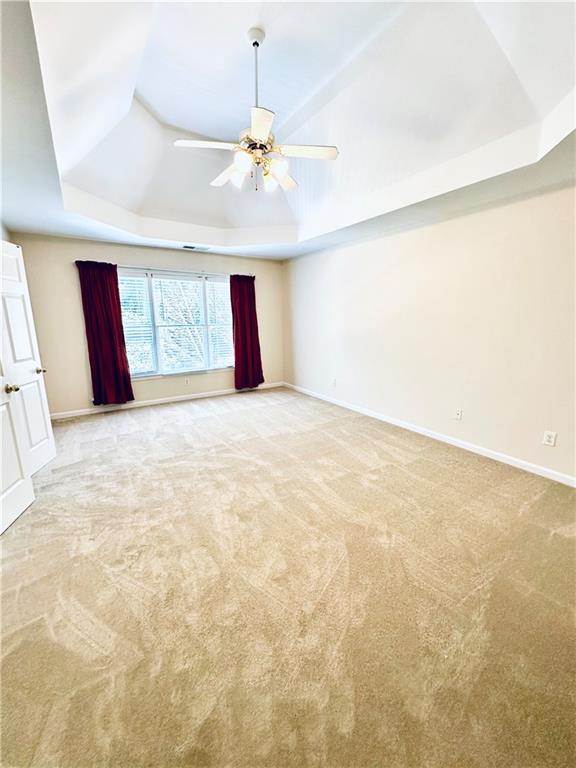 811 Valley Drive Property Photo 13