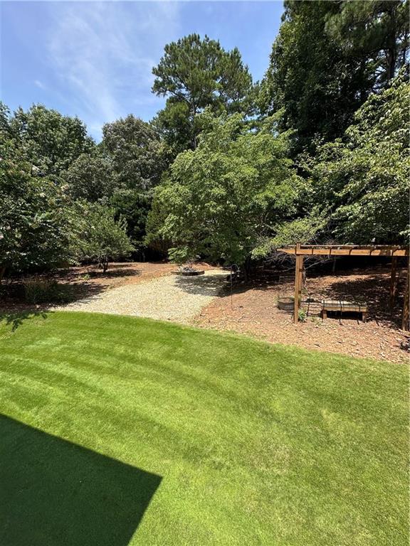 811 Valley Drive Property Photo 24