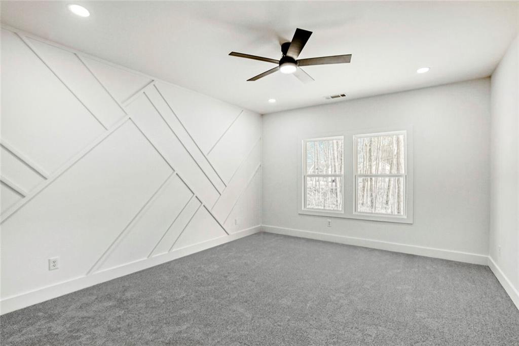 952 Cooper Road Property Photo 28