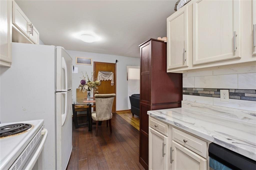 4642 Bartlett Road Property Photo 12