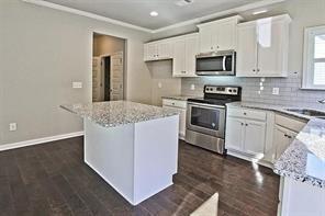 1406 Weeping Tree Drive Property Photo 11