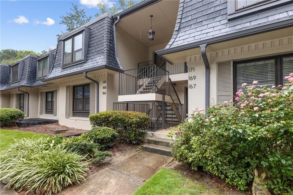 167 Maribeau Square NW Property Photo 1