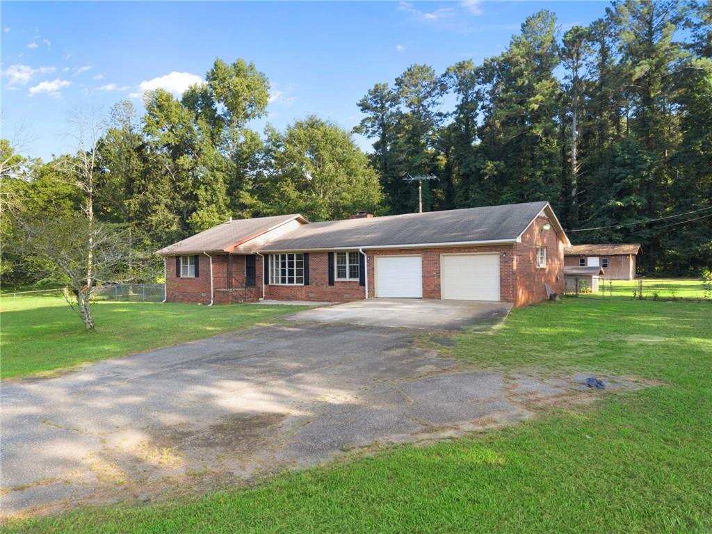 2633 Blacks Bluff Road SW