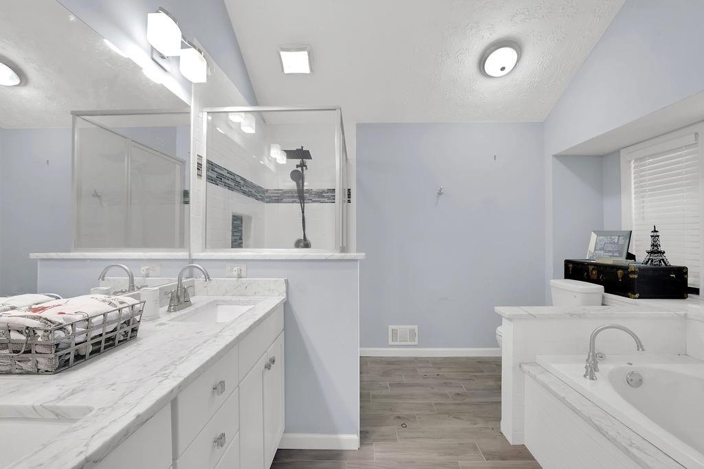 2721 Pine Cone Lane Property Photo 19