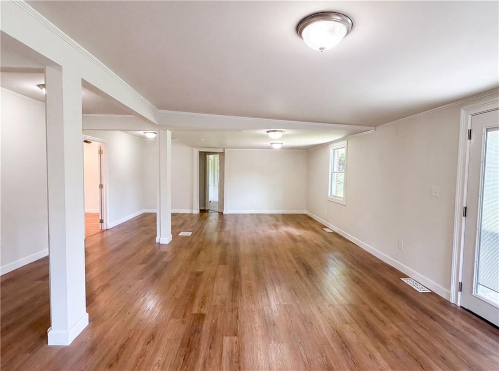 5656 Salem Road Property Photo 8