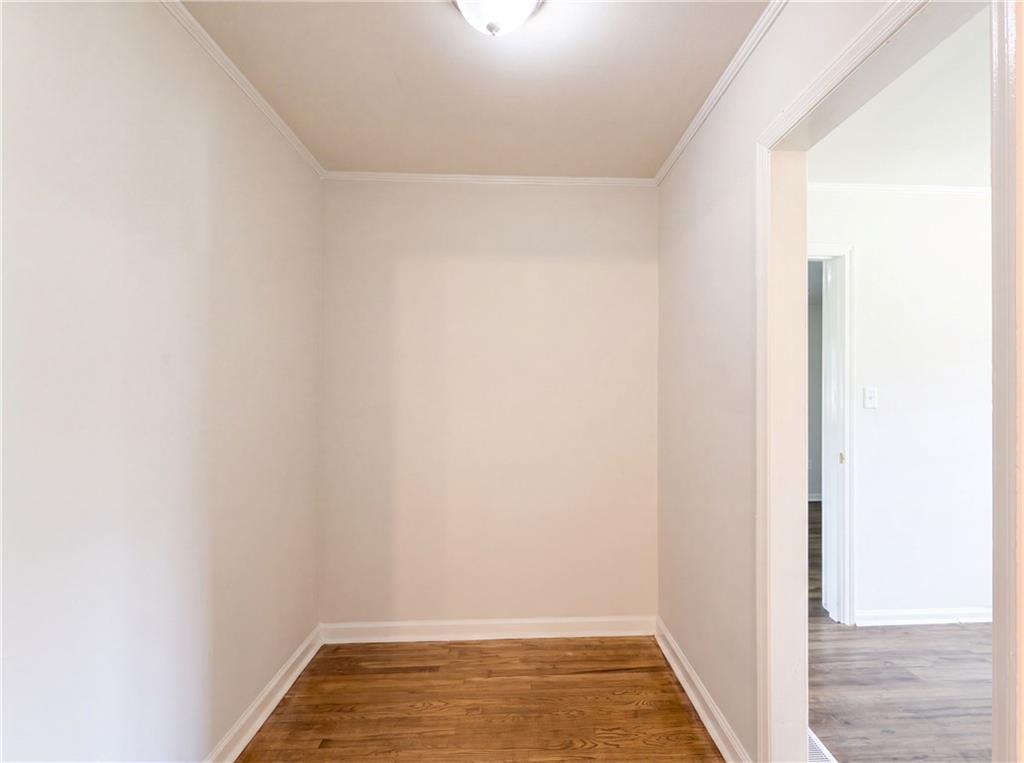 5656 Salem Road Property Photo 12