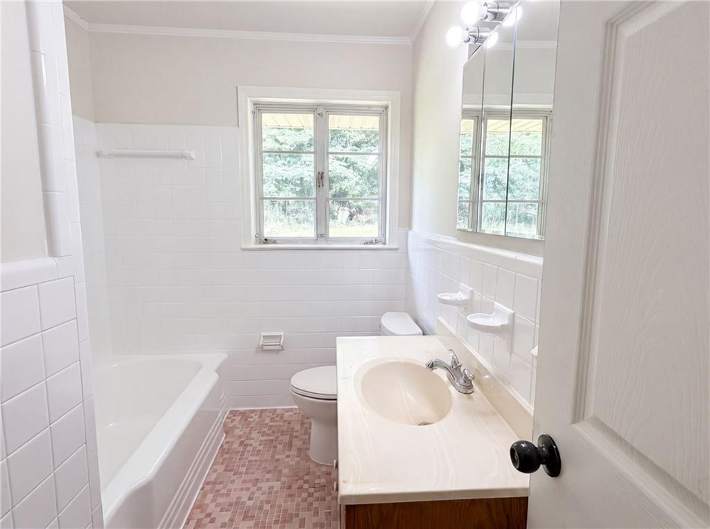 5656 Salem Road Property Photo 15